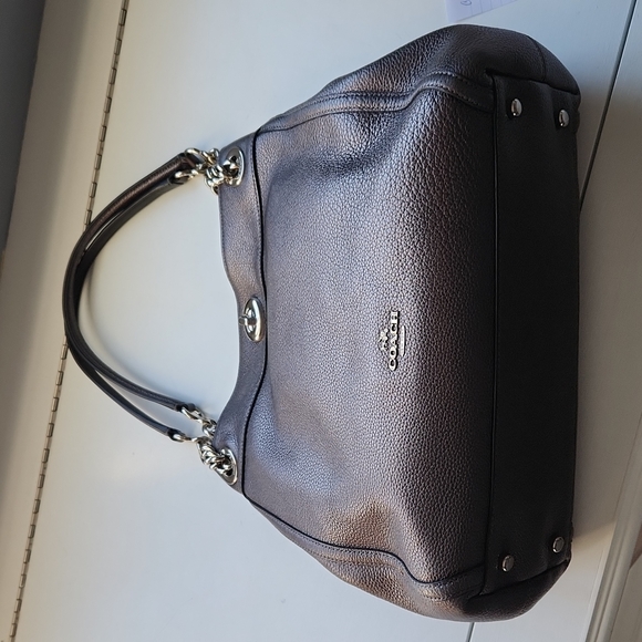 BONUS OFFERWITH PURCHASE  Metallic gray Coach shoulder bag - Picture 3 of 15